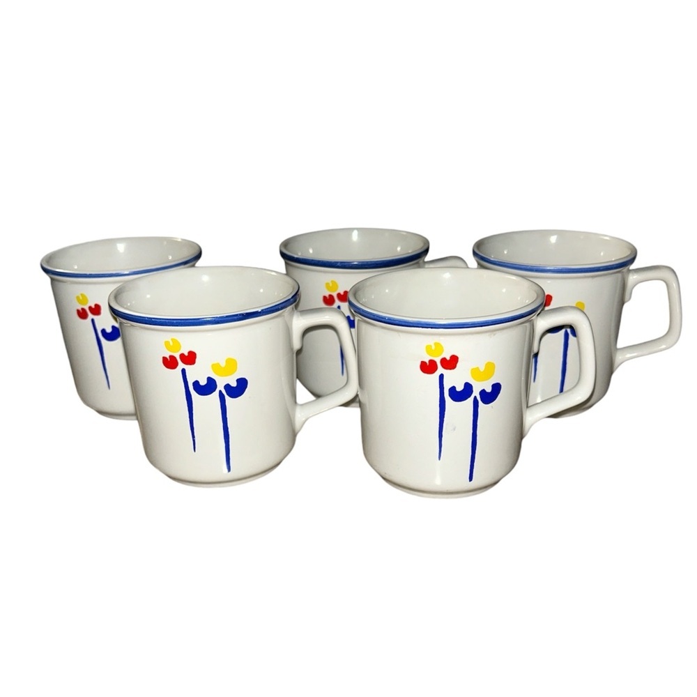 Vintage Riva Designs Tulips Cups